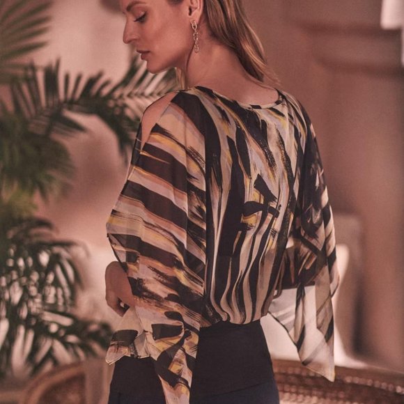 MELANIE LYNE: Abstract Tiger Print Kimono Blouse - black/cream - Picture 3 of 6